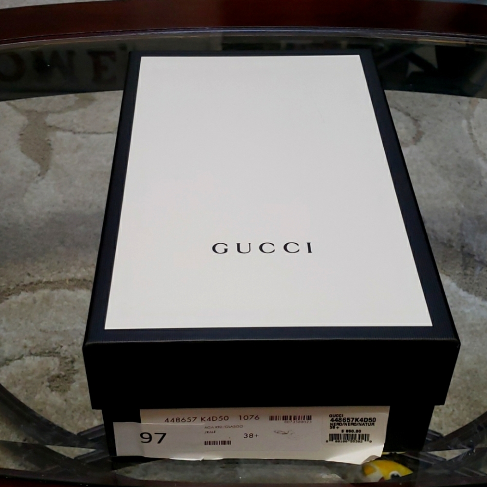 Gucci empty shoe box